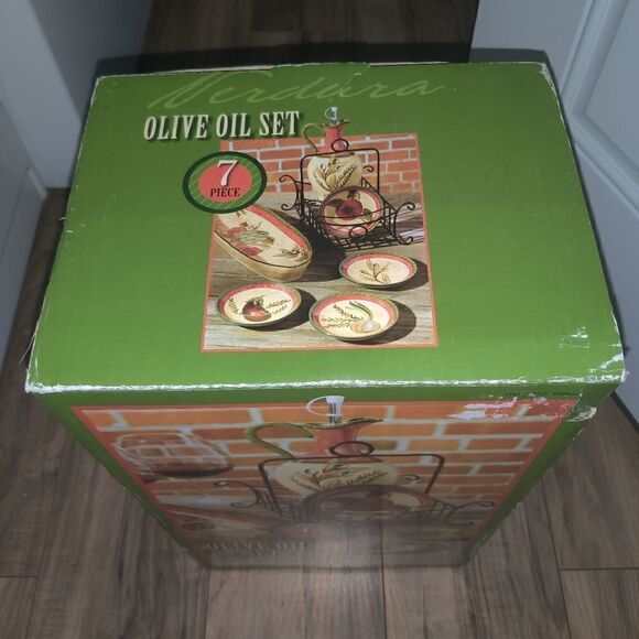 Olive Oil Serving Set New In Box Hand Painted Cera - Picture 9 of 9